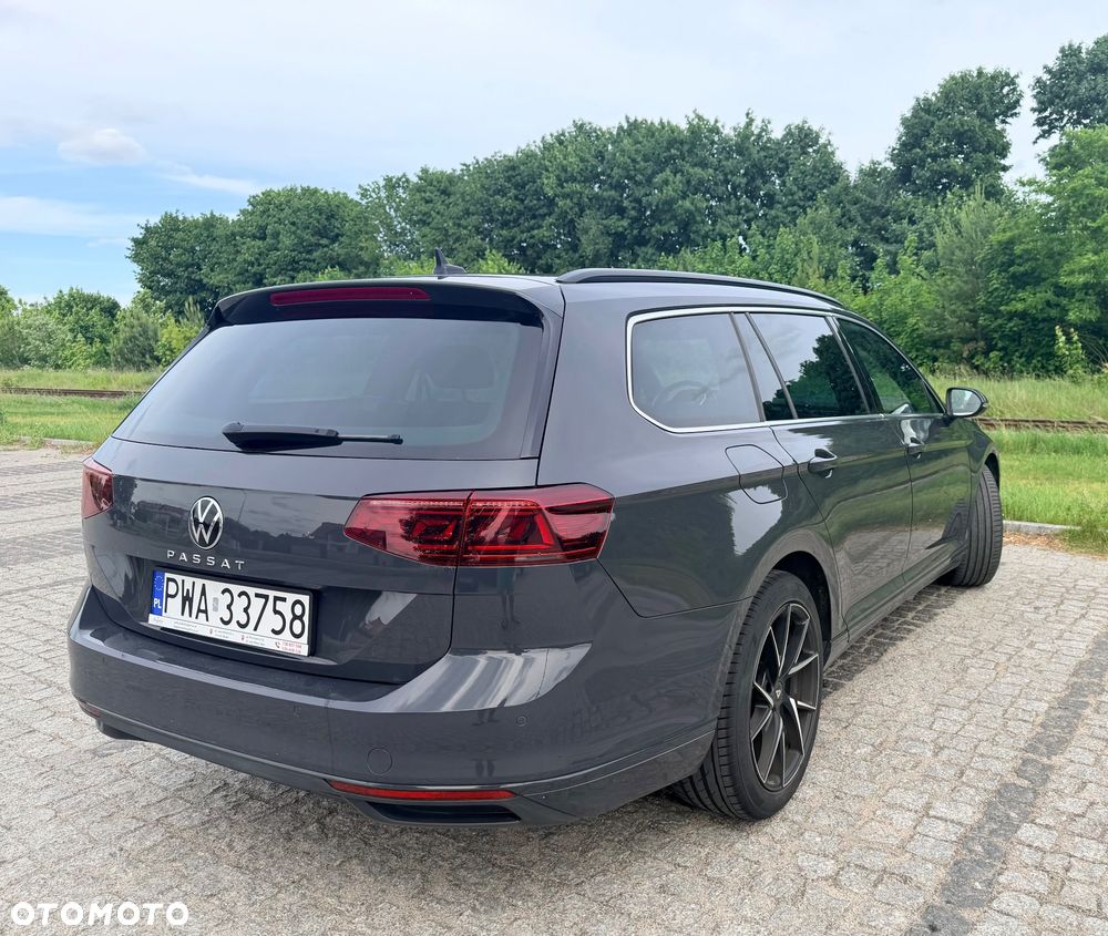 Volkswagen Passat 2.0 TDI Business DSG - 7