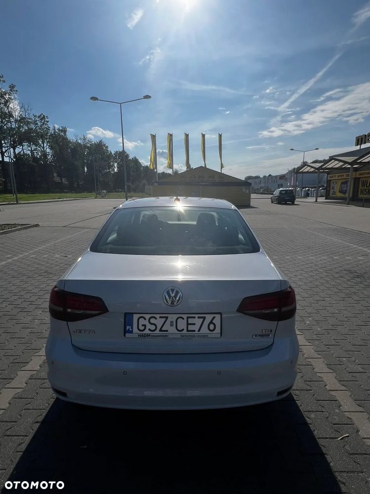 Volkswagen Jetta 2.0 TDI DPF BMT Comfortline - 6