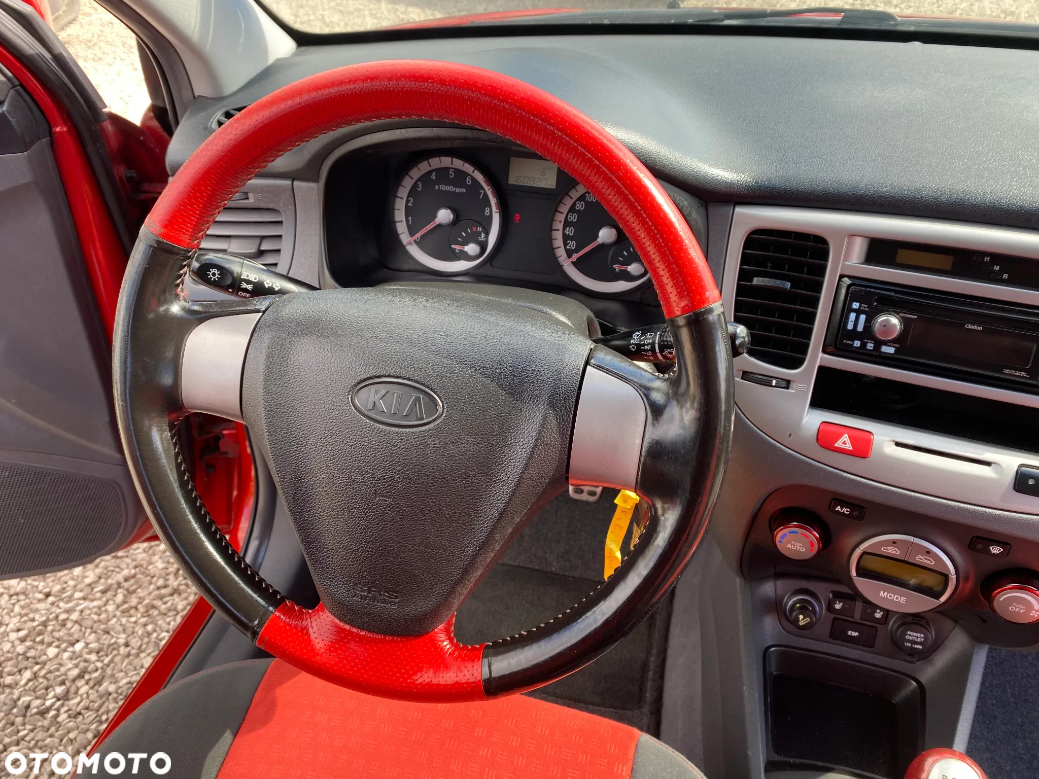 Kia Rio 1.4 Optimum - 27