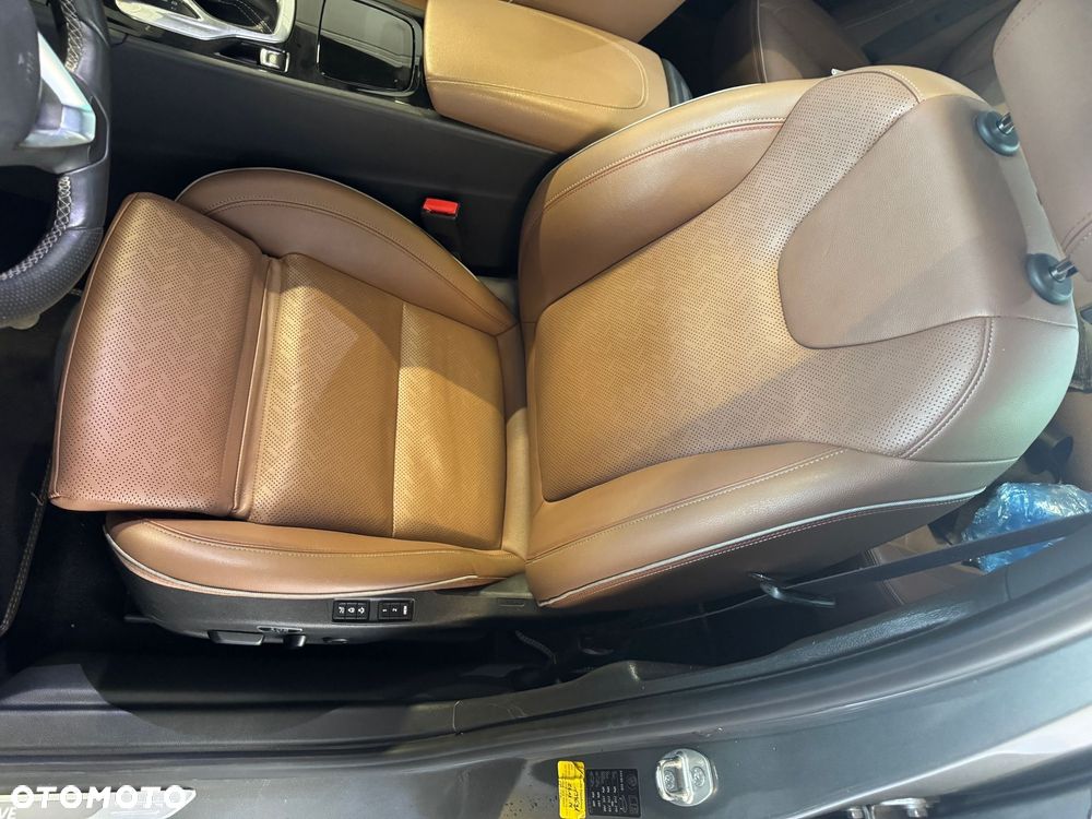 Opel Insignia Sports Tourer 2.0 BiTurbo Diesel 4x4 Ultimate Exclusive - 12