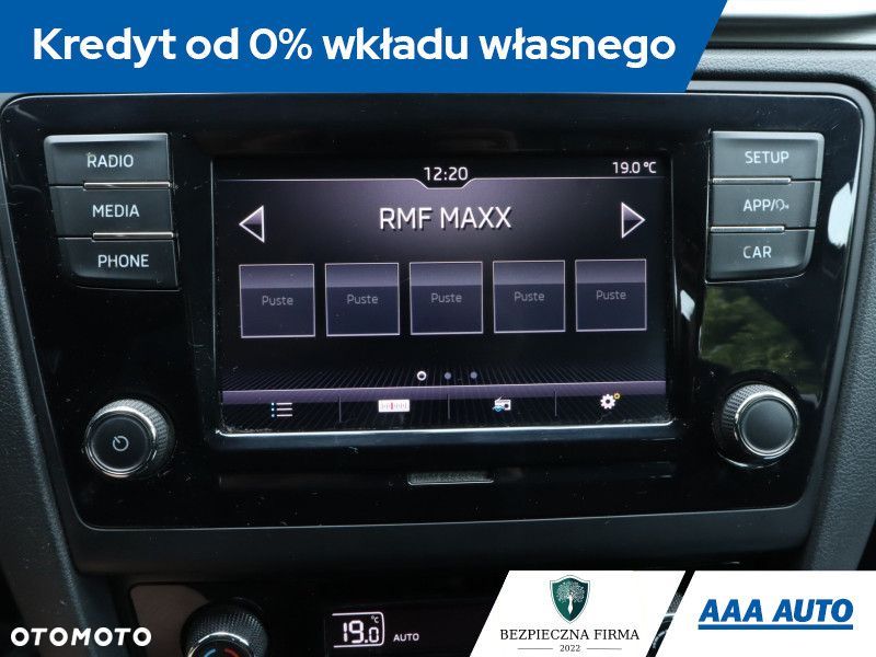 Skoda RAPID - 14