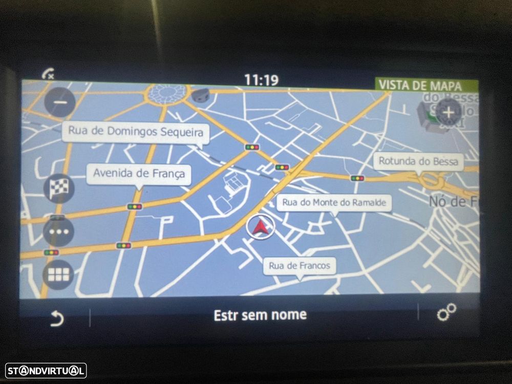 Land Rover Discovery Sport 2.0 TD4 HSE Luxury 7L Auto - 52