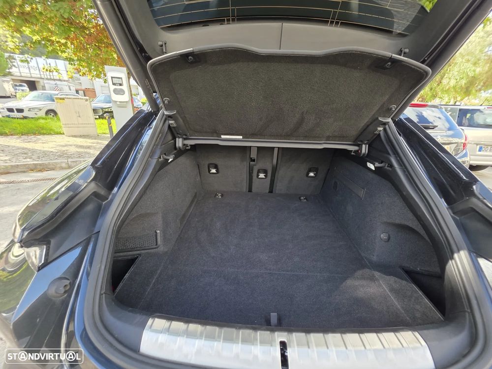 Porsche Taycan 4S Bateria Performance Plus - 10