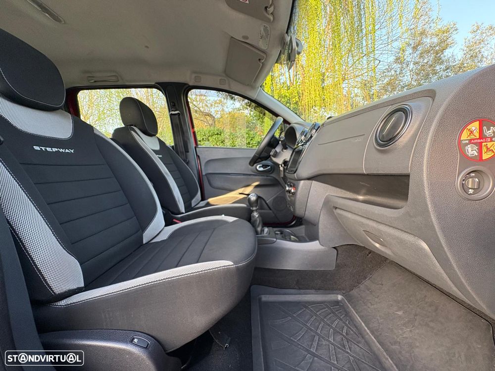 Dacia Lodgy Blue dCi 115 (7L) Stepway - 36