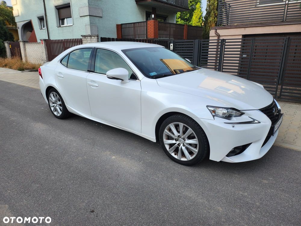 Lexus IS 200t Comfort - 1