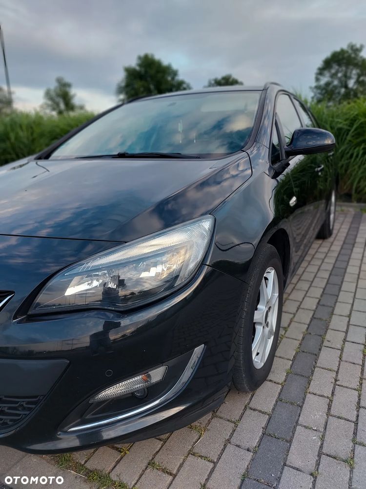 Opel Astra 1.7 CDTI DPF ecoFLEX TourerStart/Stop ENERGY - 12