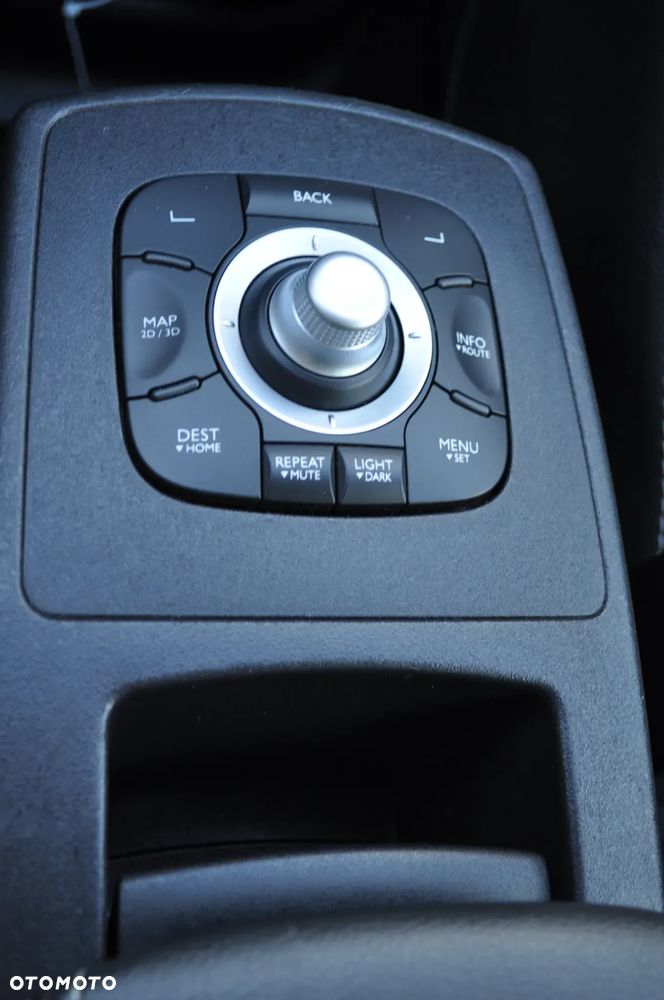 Renault Scenic TCe 130 Dynamique - 32