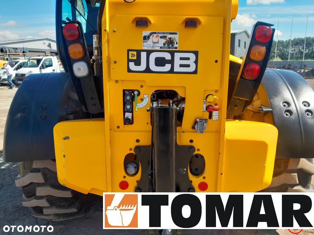JCB 560-80 2019R agri plus - 12