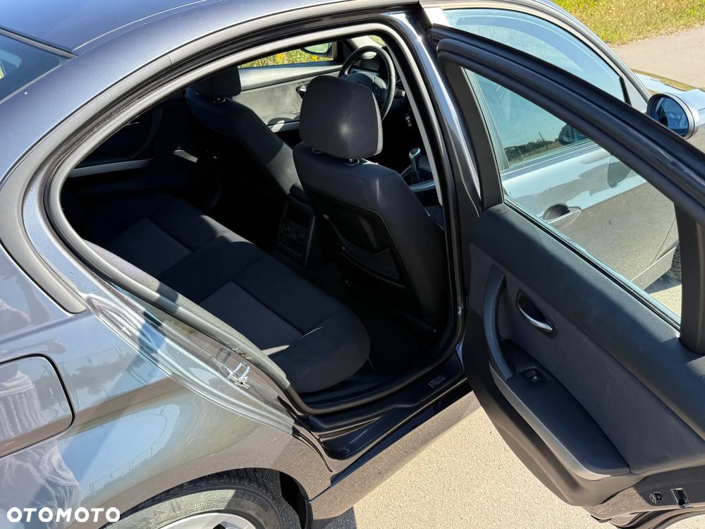 BMW Seria 3 - 11
