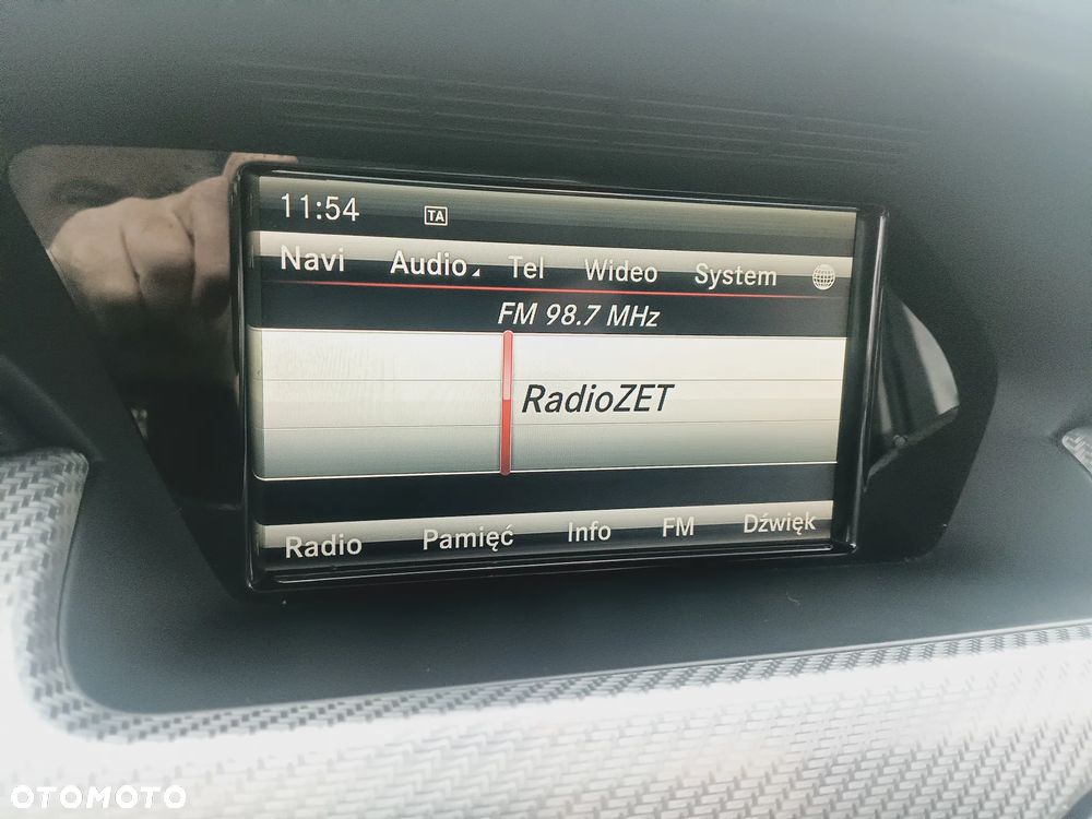 Mercedes-Benz GLK - 23