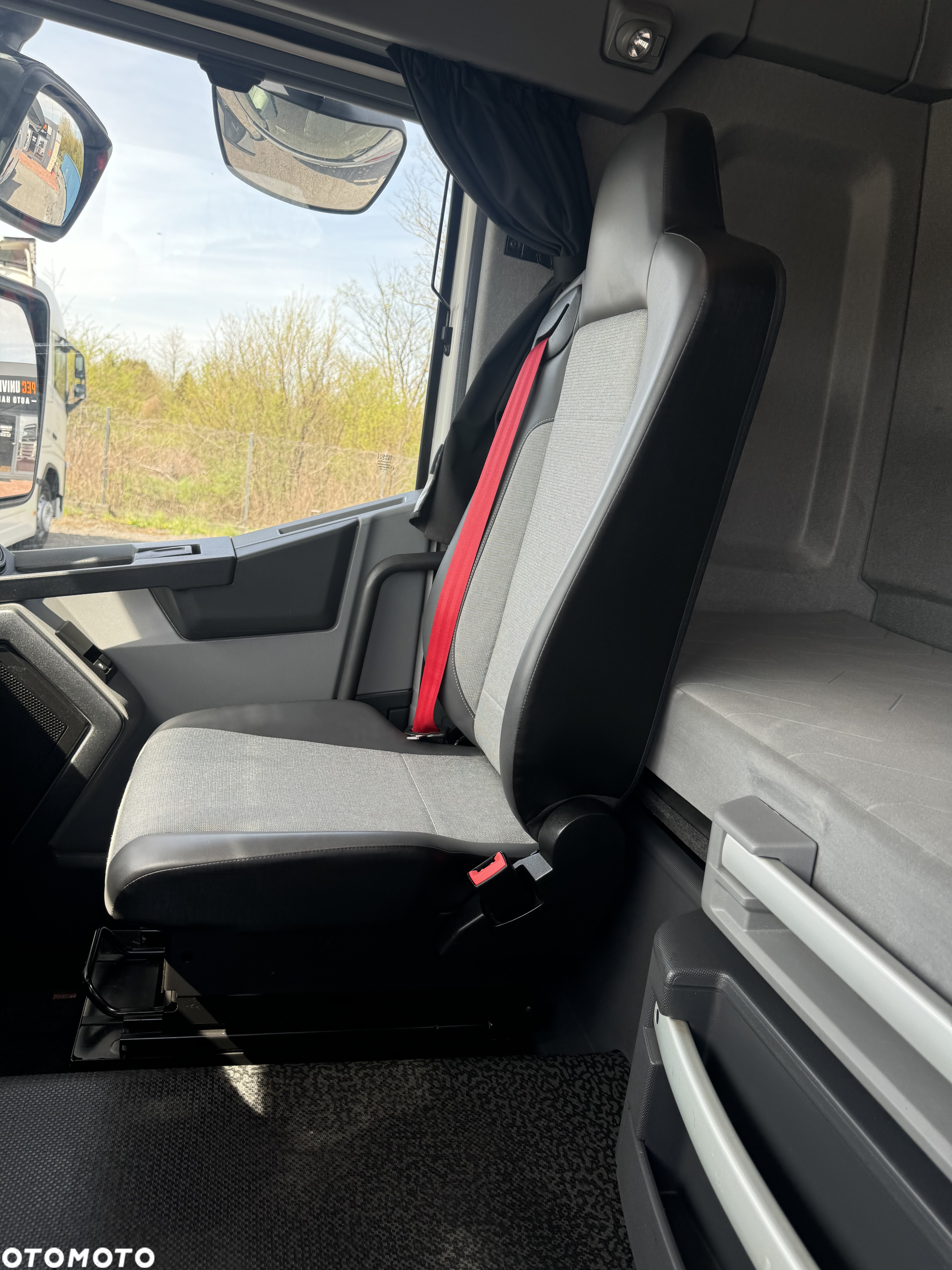 Renault T480 / Automat / Euro 6 / 2 Zbiorniki / Retarder / Lodówka / Stan Bdb / z Francji - 18