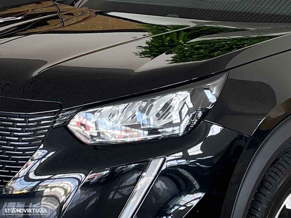 Peugeot e-2008 50 kWh Active - 11