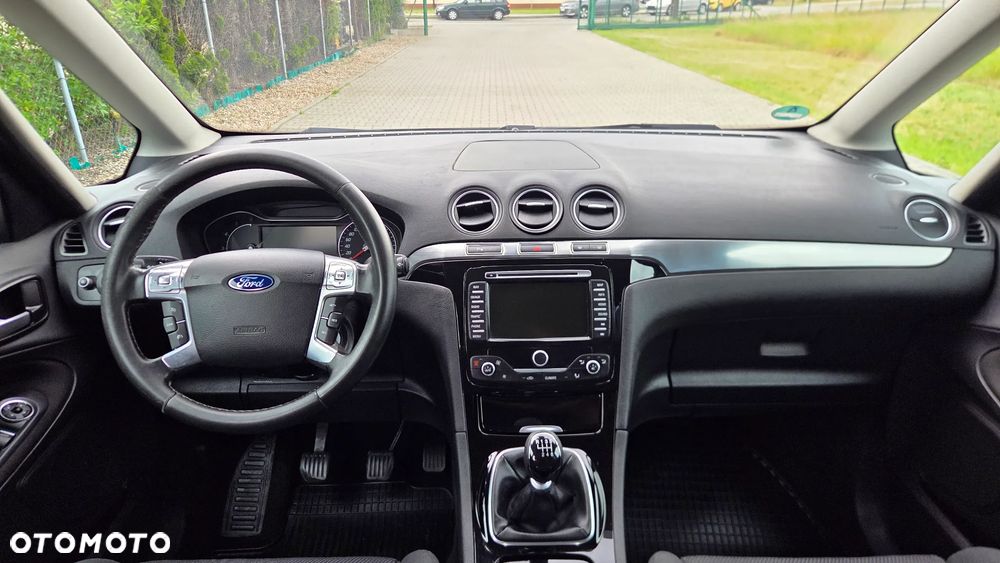 Ford Galaxy 2.0 TDCi Titanium - 24
