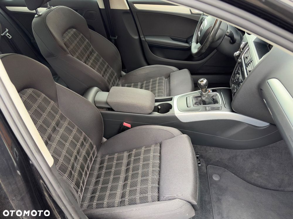 Audi A4 Avant 2.0 TFSI - 14