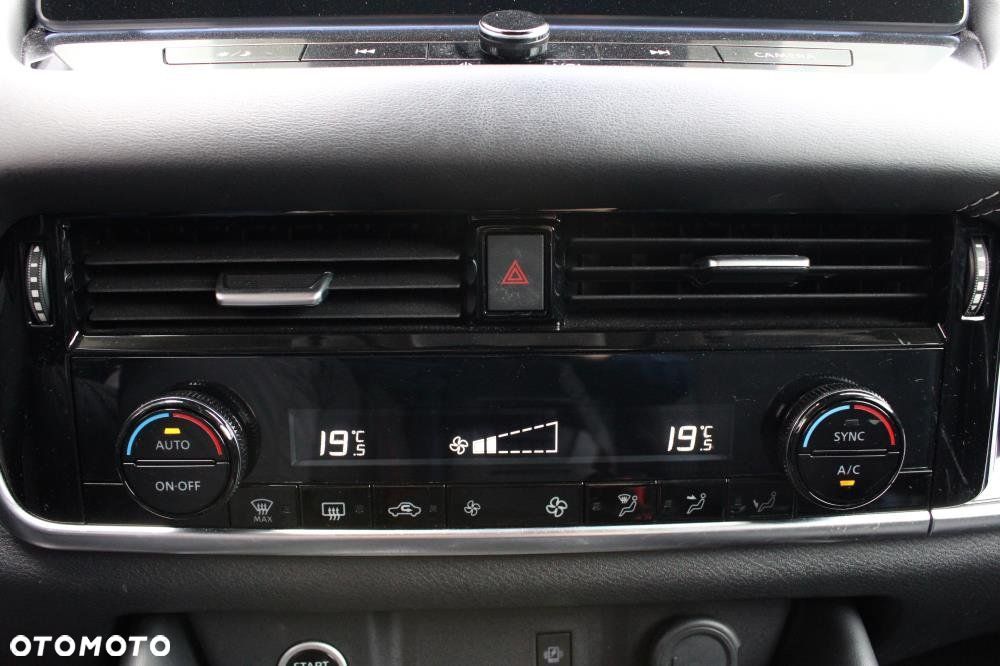Nissan Qashqai - 17