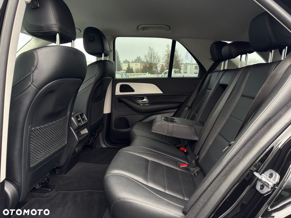 Mercedes-Benz GLE - 26