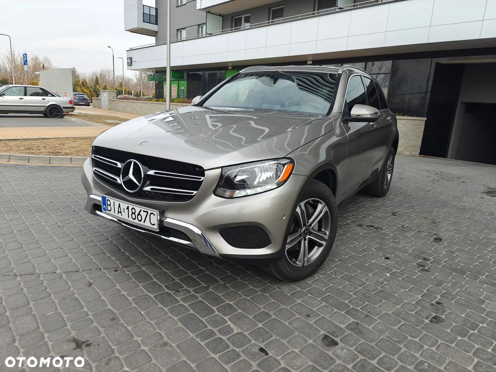 Mercedes-Benz GLC - 1