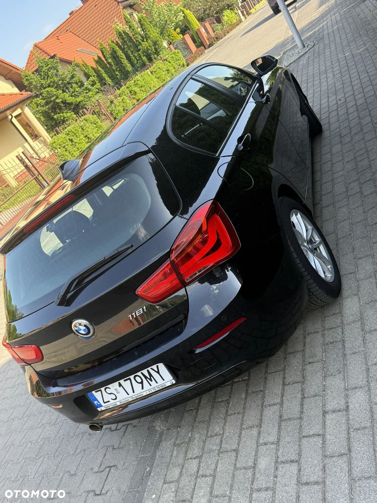 BMW Seria 1 118i - 14