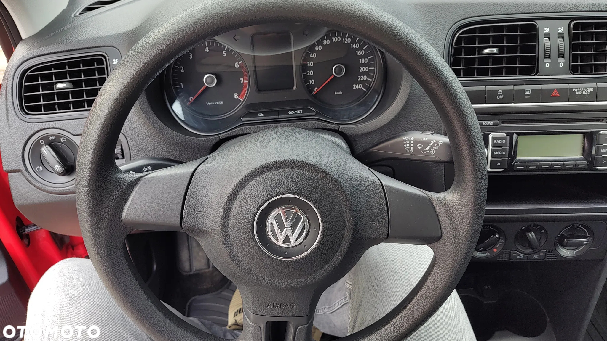 Volkswagen Polo 1.4 Comfortline - 21