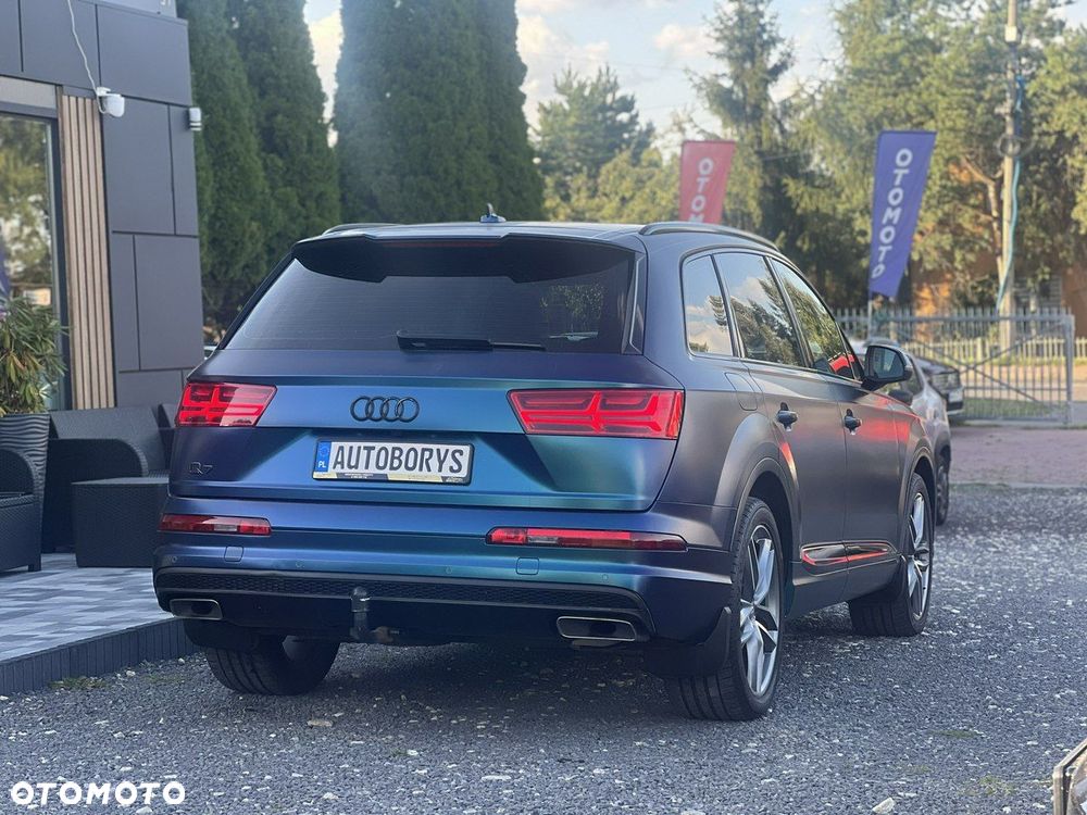 Audi Q7 - 6