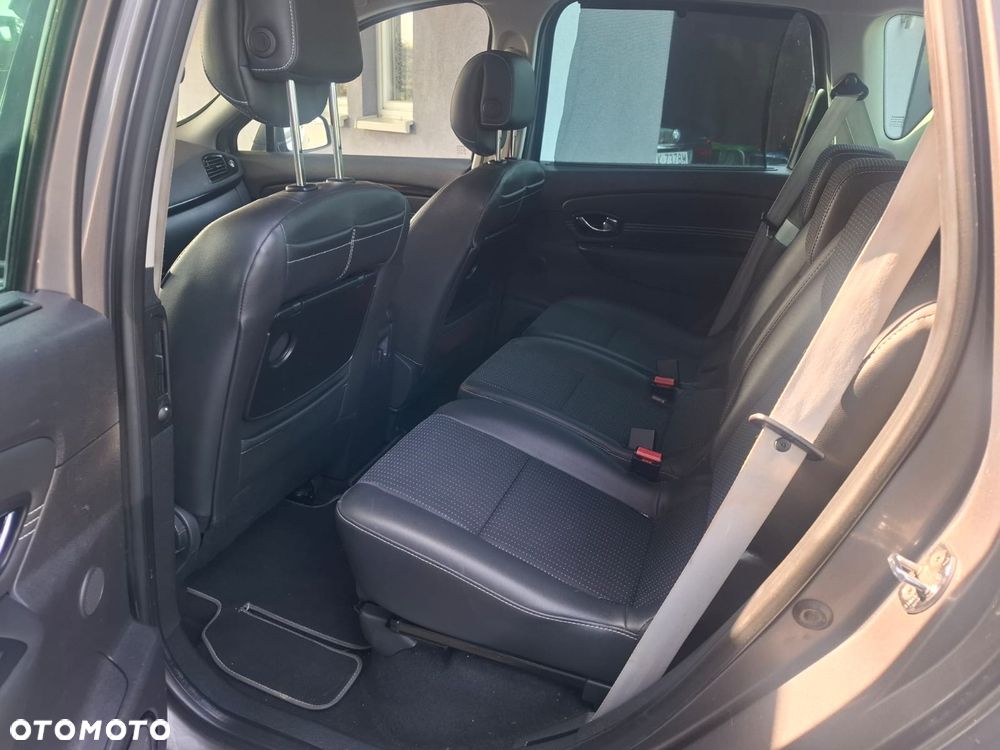 Renault Scenic 1.9 dCi Bose Edition - 11