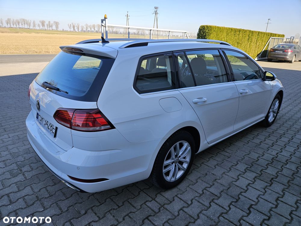 Volkswagen Golf 2.0 TDI (BlueMotion Technology) Highline - 16