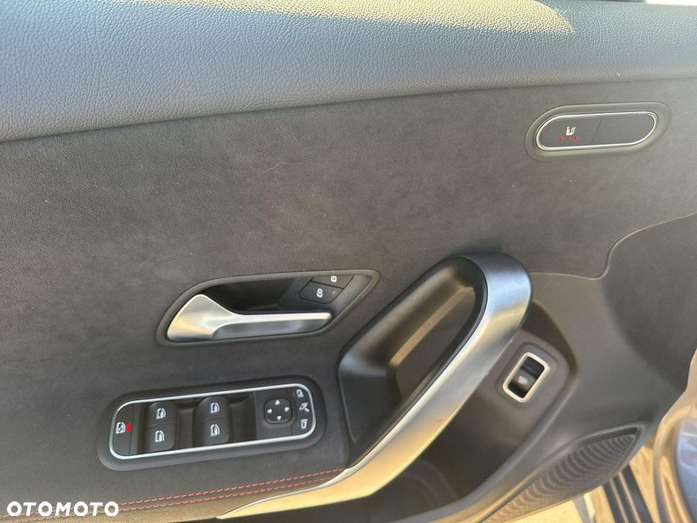 Mercedes-Benz Klasa A - 12