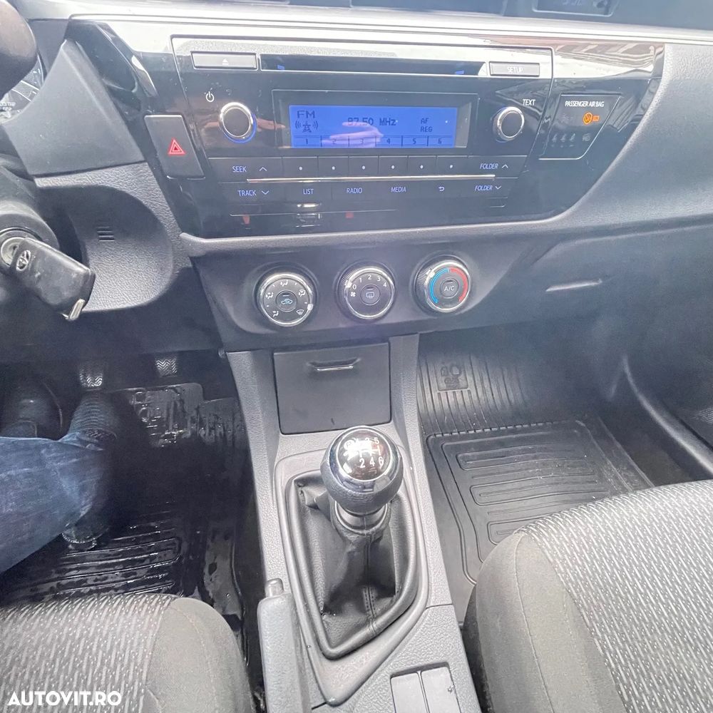 Toyota Corolla 1.4 D-4D Luna - 15