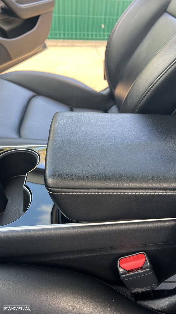 Tesla Model 3 Long-Range Dual Motor AWD - 47