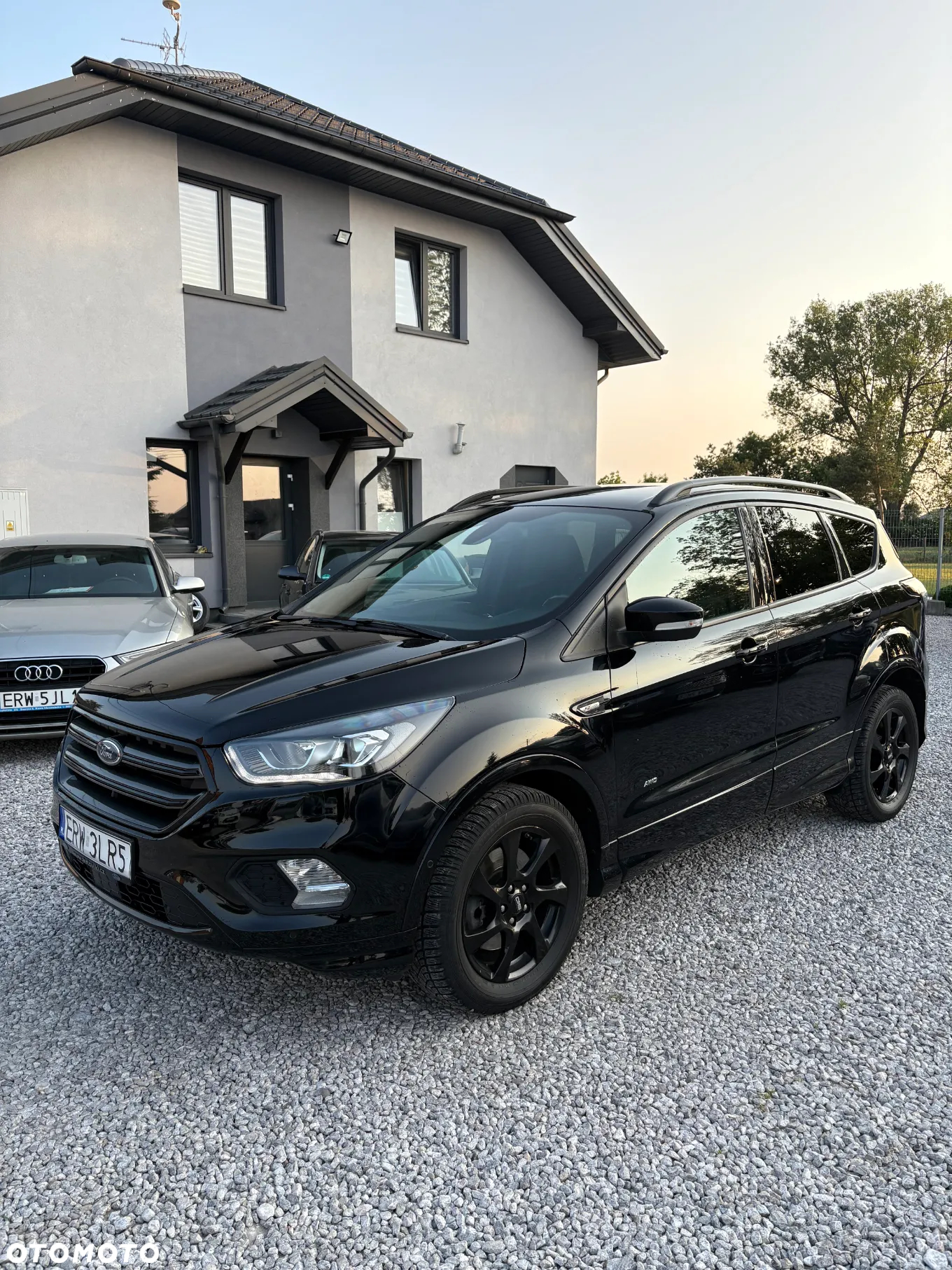 Ford Kuga 2.0 TDCi AWD ST-Line - 2