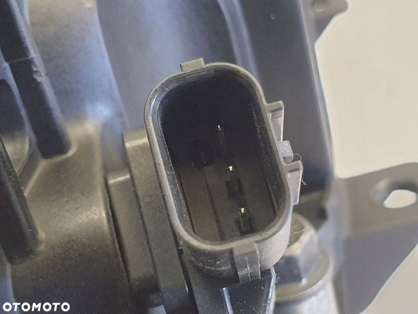 Volvo V60 2.0 T KOLEKTOR SSĄCY 31431777 WTRYSKIWACZE GAZU 67R-010310 - 7