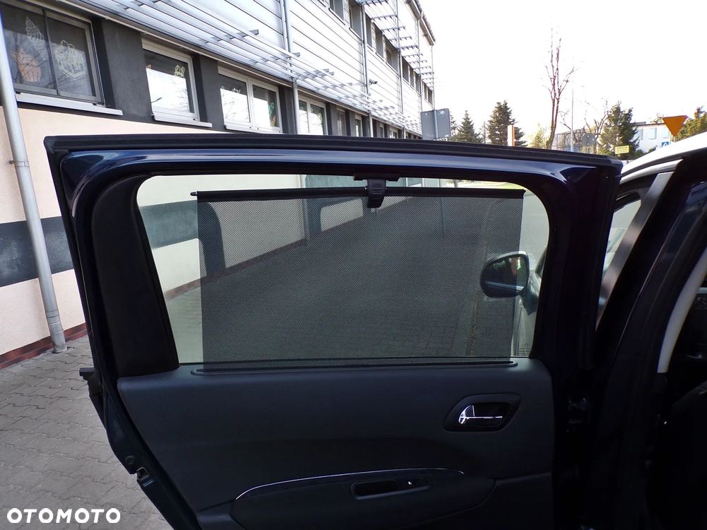 Peugeot 5008 2.0 HDi Premium - 27