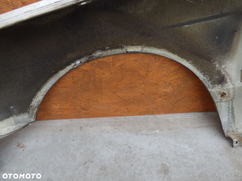 BMW E32 BŁOTNIK PRAWY  PRZÓD - 6