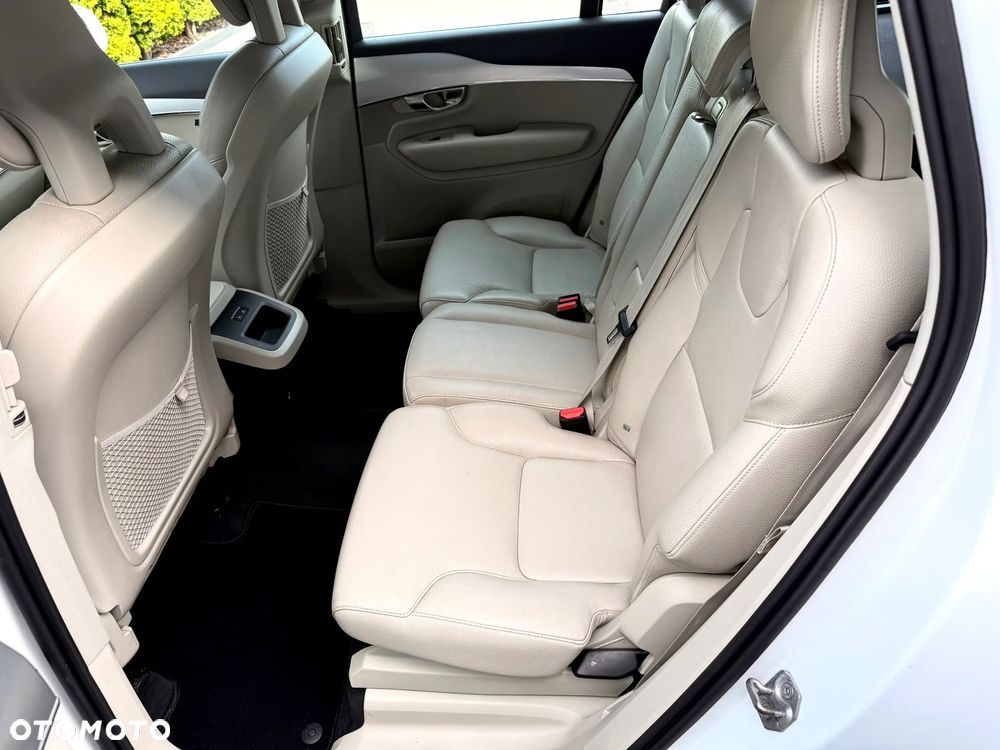 Volvo XC 90 D4 FWD Momentum - 20