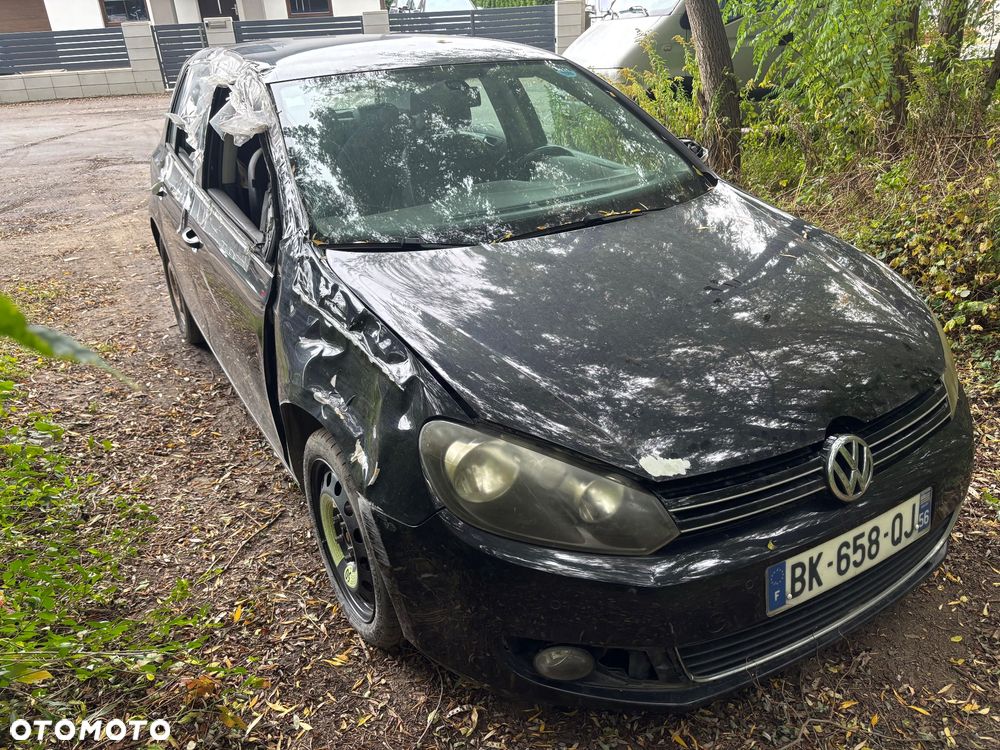 Volkswagen Golf - 2