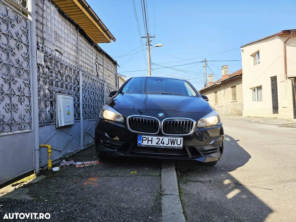 BMW Seria 2 220d xDrive Aut. - 1