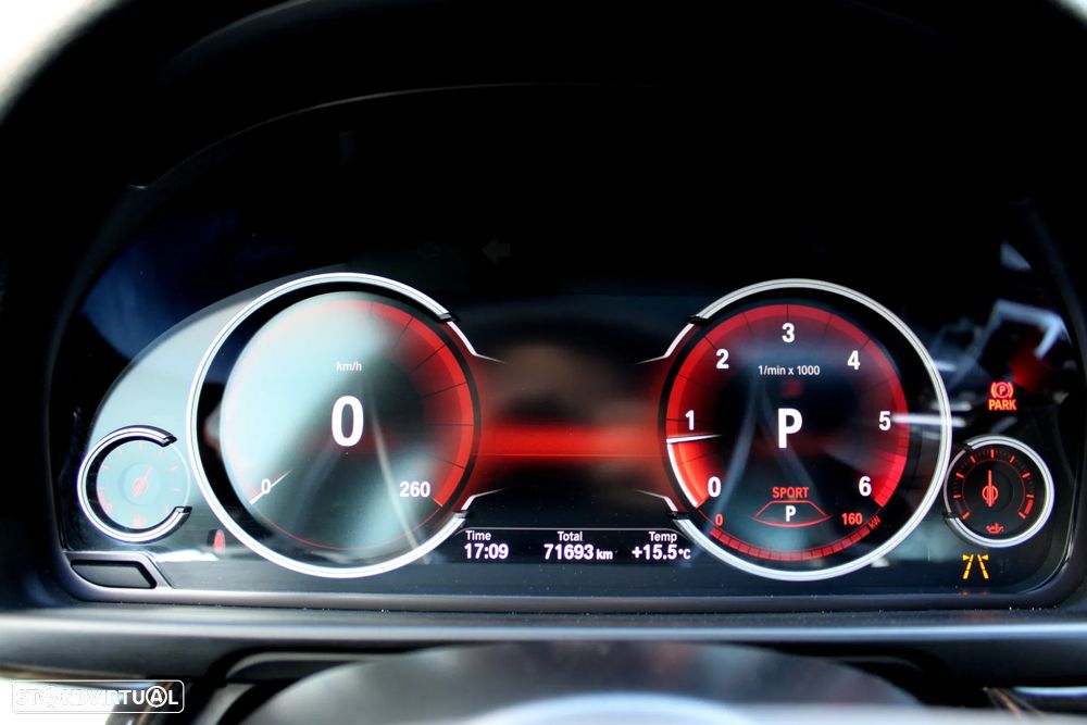 BMW 520 d Line Luxury Auto - 29