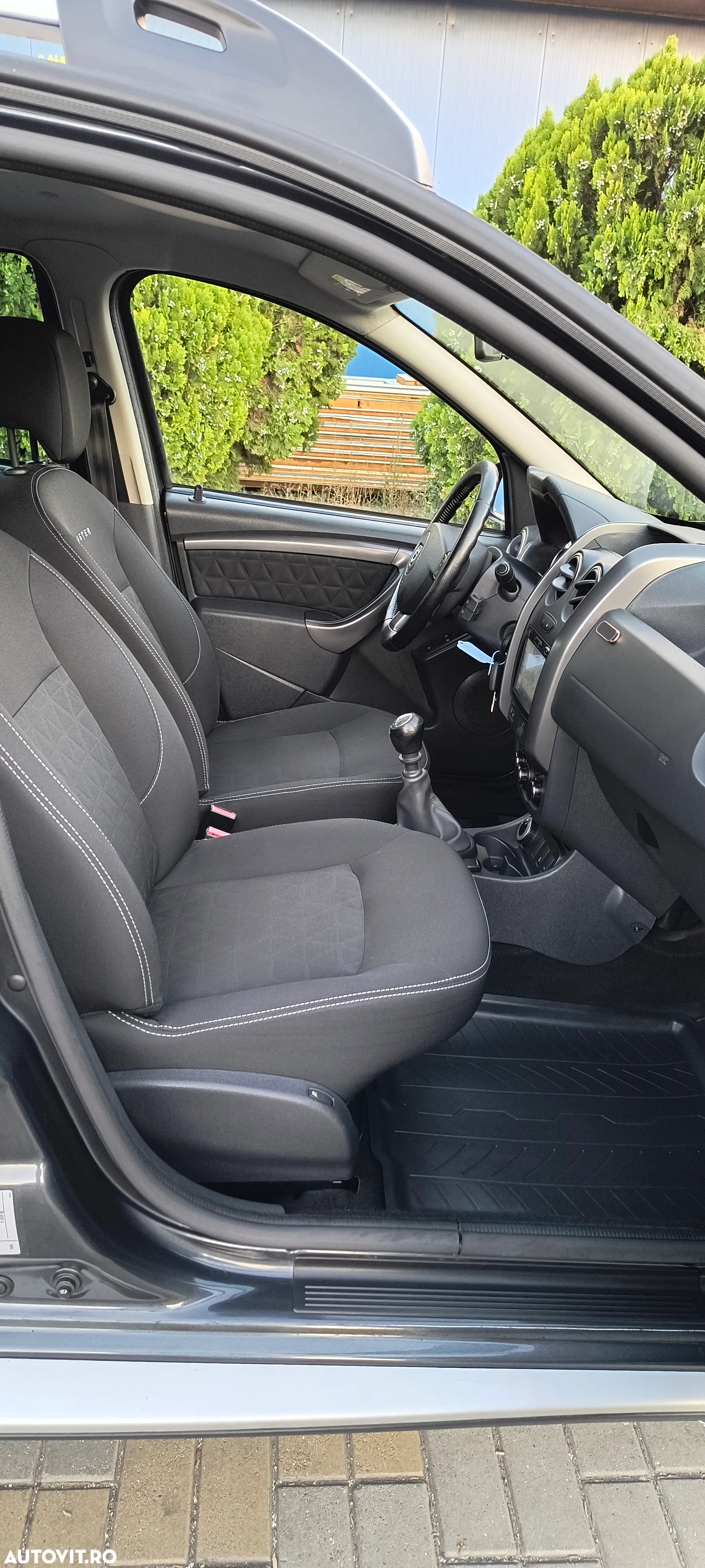 Dacia Duster dCi 110 FAP 4x4 Prestige - 18