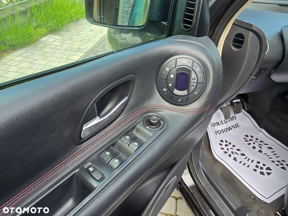 Renault Grand Espace 2.0 Dynamique - 26