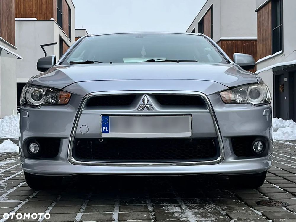 Mitsubishi Lancer 1.8 Intense - 2