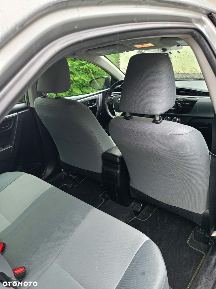 Toyota Corolla - 8