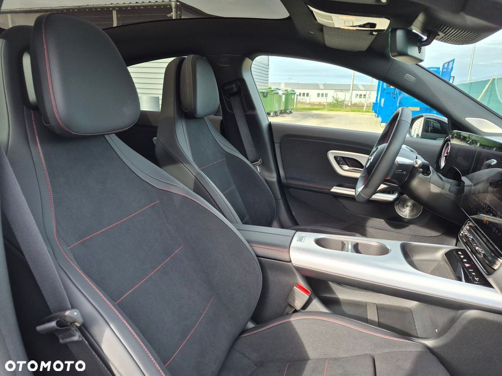 Mercedes-Benz CLA 250+ 85kWh - 32