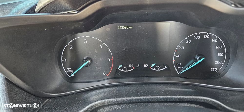 Ford Transit Connect - 10