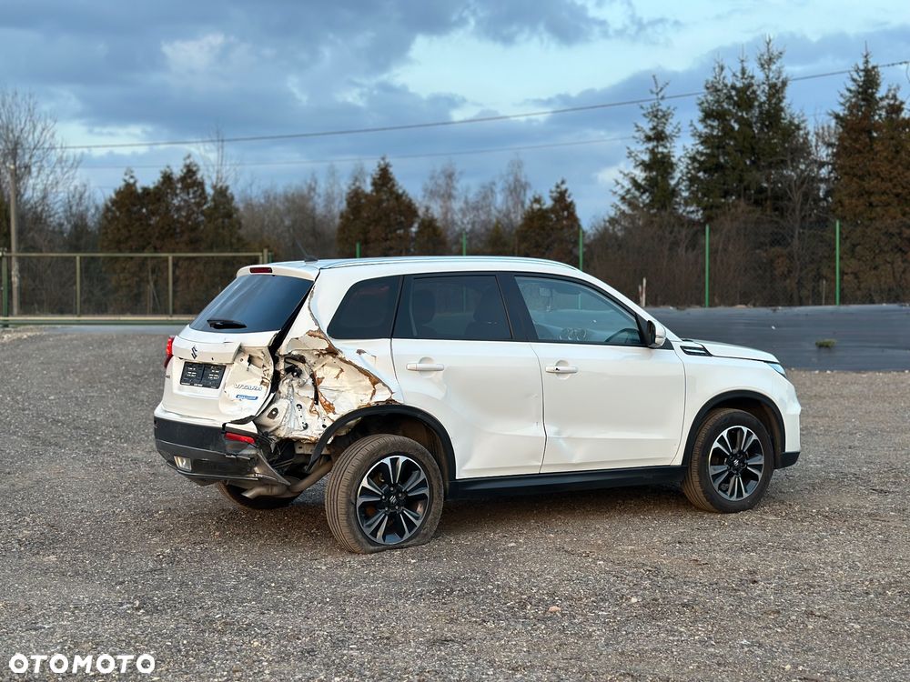 Suzuki Vitara - 11