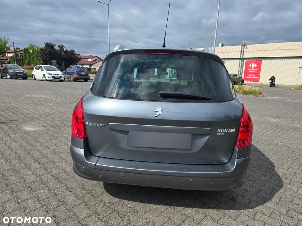 Peugeot 308 - 5