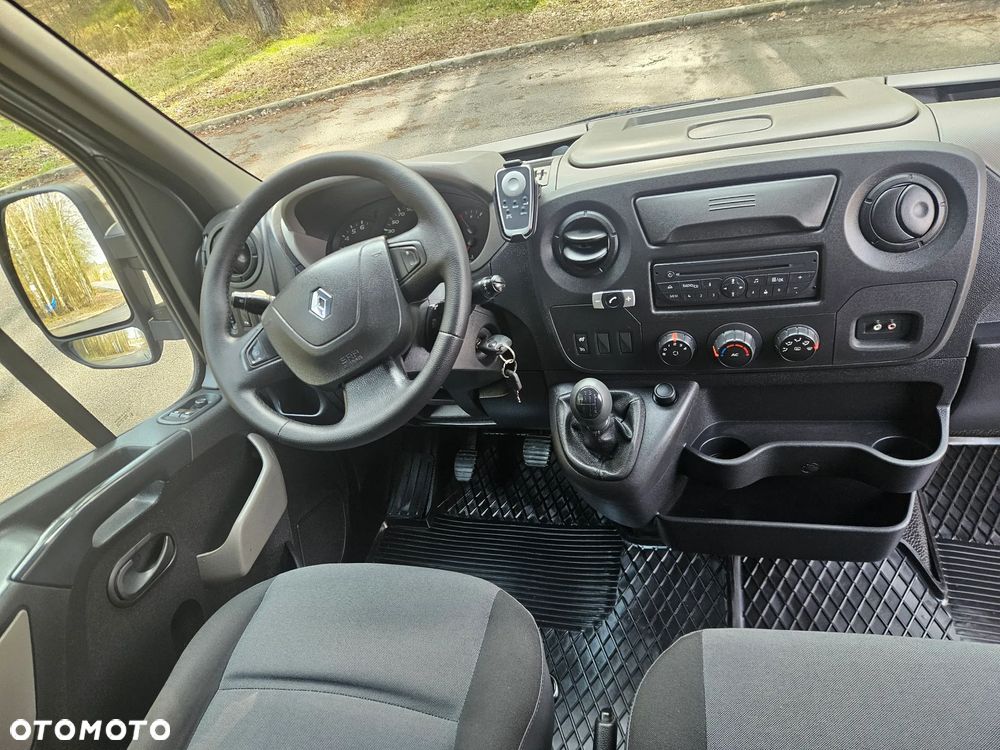 Renault Master - 30