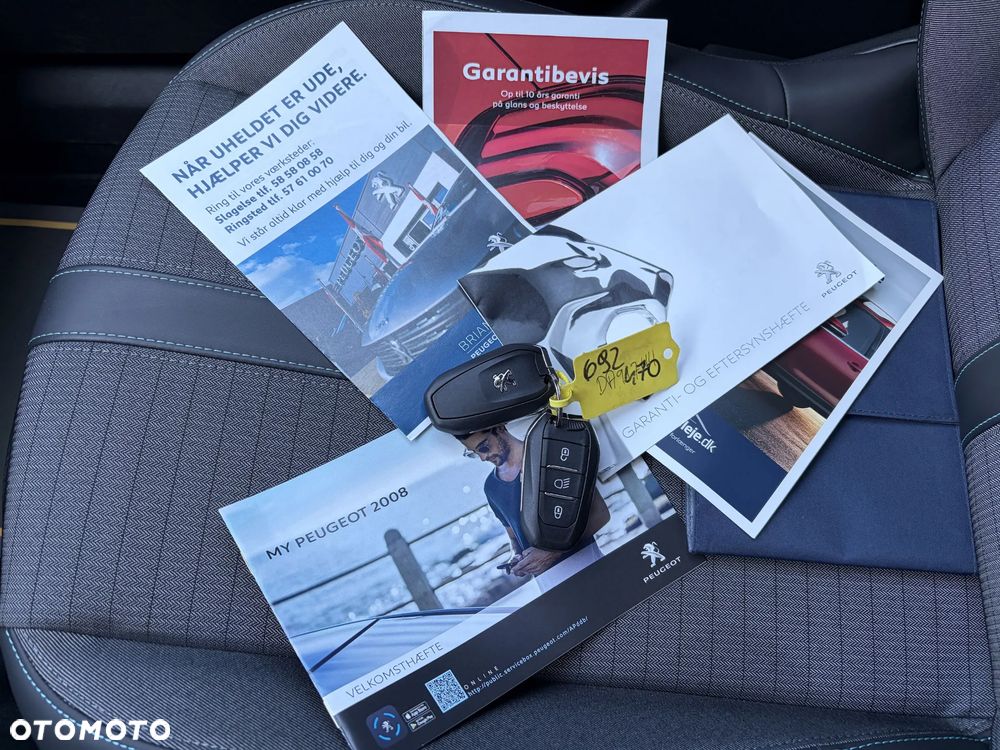 Peugeot 2008 1.2 PureTech Allure Pack S&S - 37