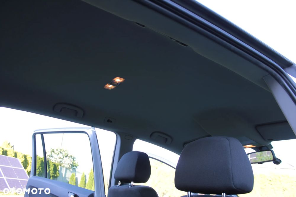 Opel Zafira - 27