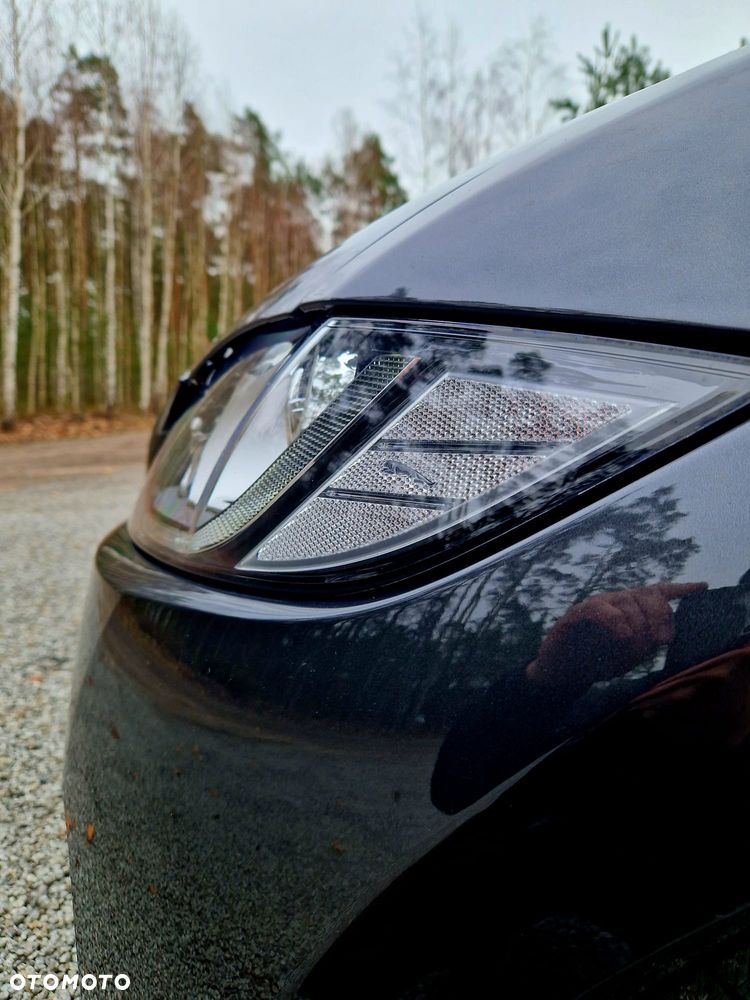 Jaguar F-Pace 2.0 i4D RWD R-Sport - 11