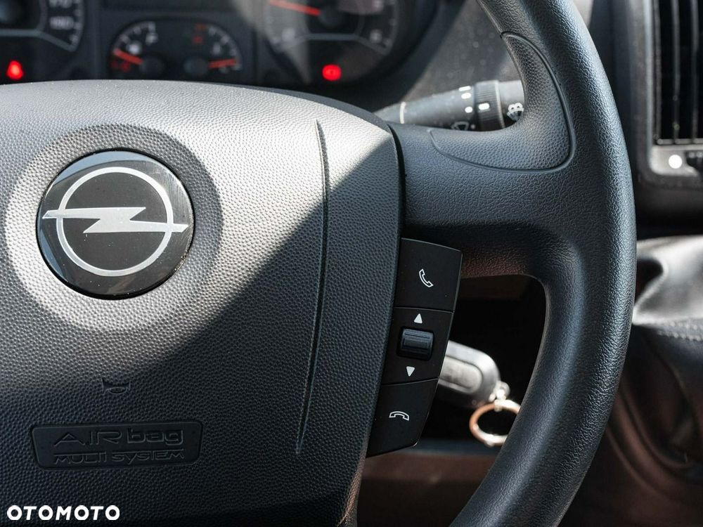 Opel Movano - 15